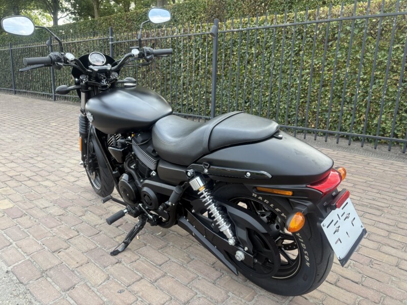 Street 750