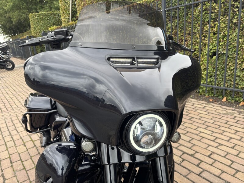 Street glide special  ''special'' 114