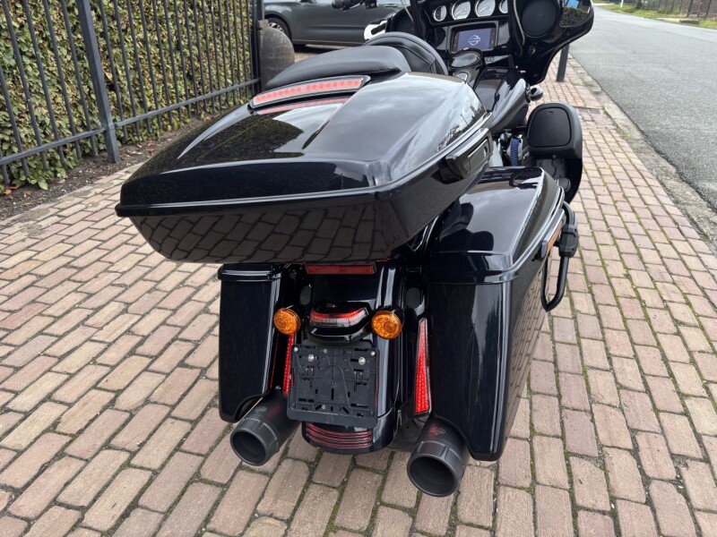 Street glide special  ''special'' 114