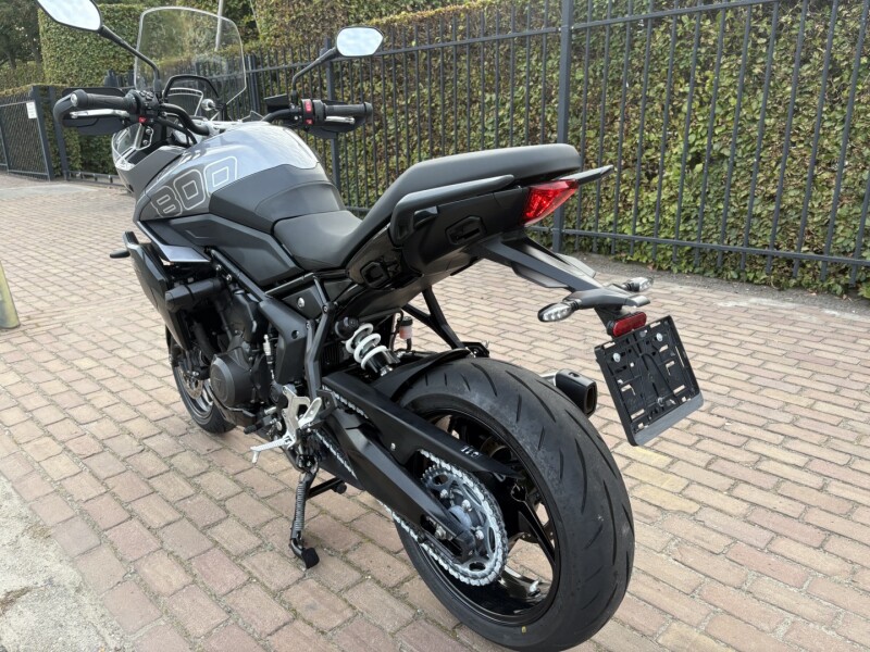 Tiger 800 Sport