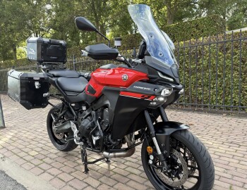 Tracer 900 Y-AMT Automatic