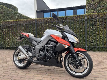 Z1000