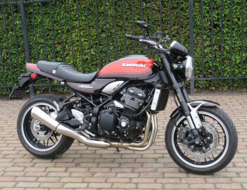 Z900RS